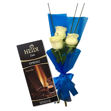 Ramito de 03 Rosas m�s Tableta de Chocolate Heidi Dark Espresso 80 Grs